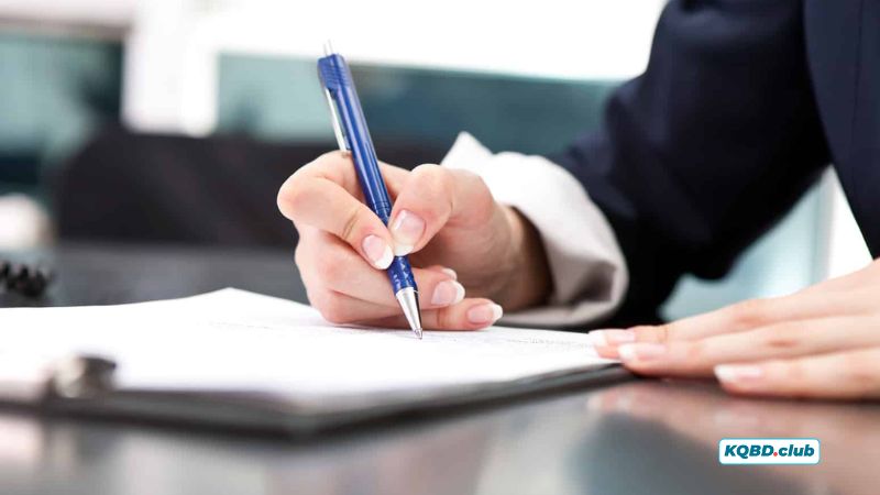 Các loại giấy phép chứng minh hoạt động chuyên nghiệp của nền tảng